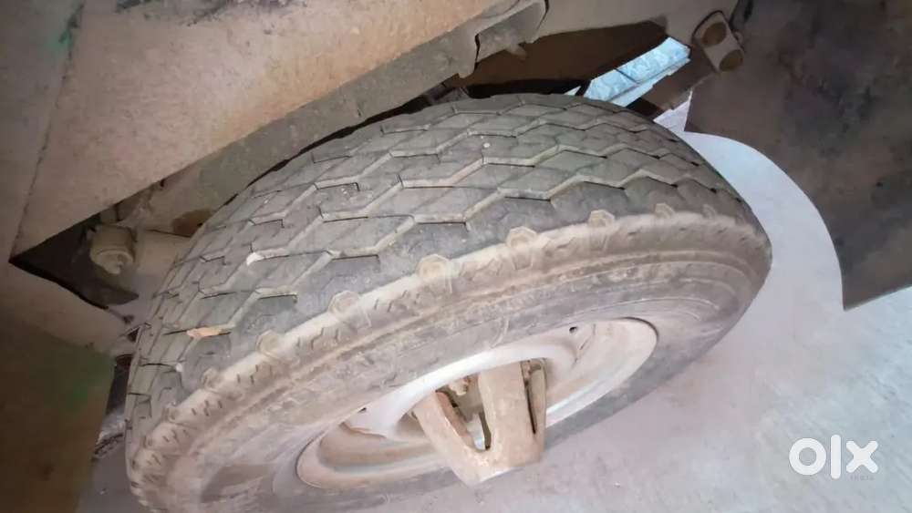 Mahindra Major  1996