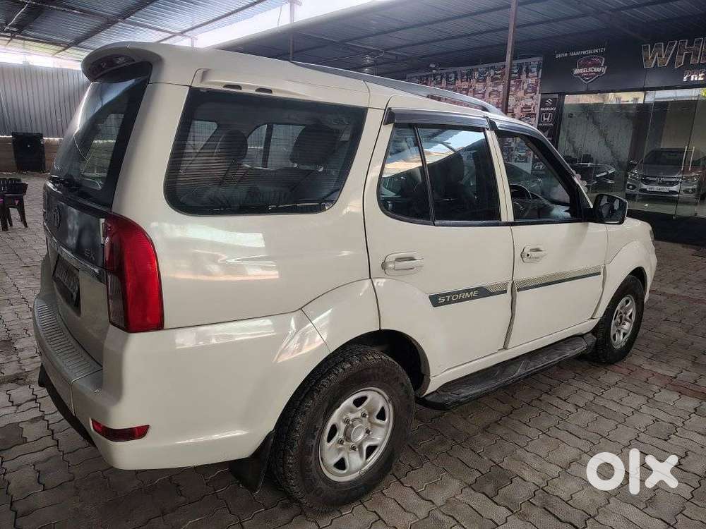 Tata Safari Storme [2015-2019] 2.2 Ex 4x2, 2017, Diesel