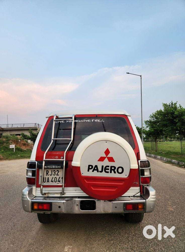 Mitsubishi Pajero 2.8 Sfx Bsiv Dual Tone, 2011, Diesel