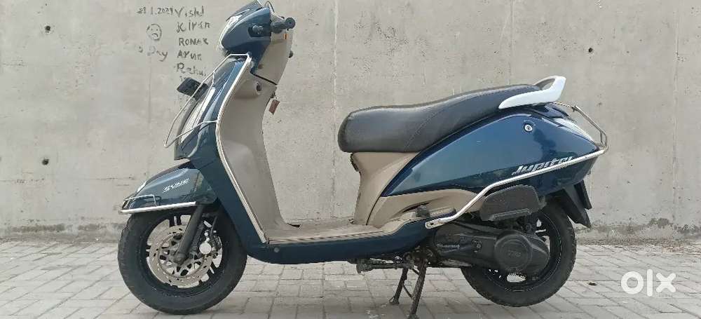 TVS JUPITER ZX MODEL 2019 DISC BRAKES - Scooters in undefined