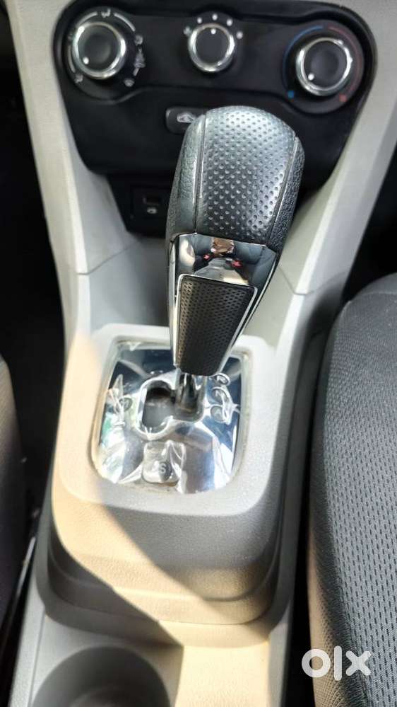 Tata Tiago 1.2 Revotron Xza, 2017, Petrol