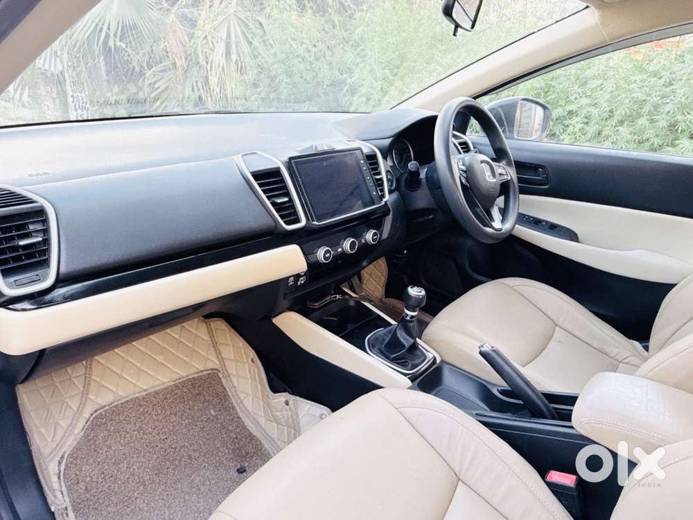 Honda City 1.5 V 5th Gen I-vtec Mt, 2022, Petrol