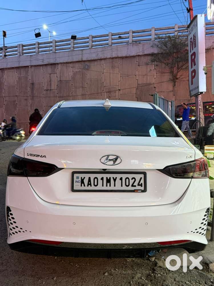 Hyundai Verna 2022 Petrol Well Maintained