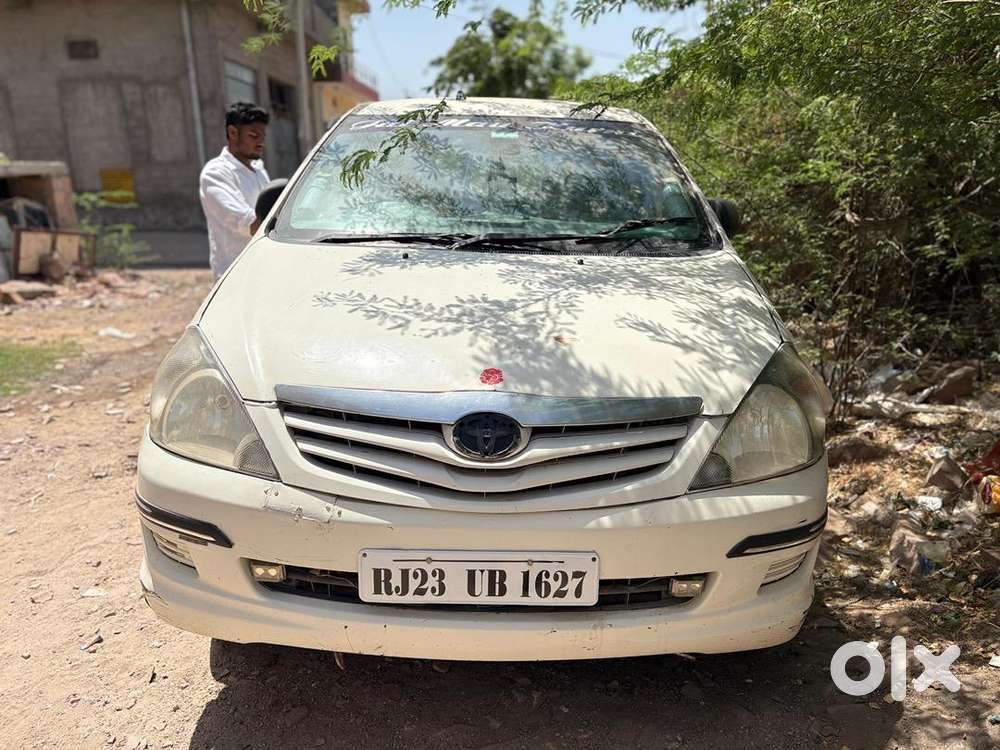 Toyota Innova 2008 Diesel Well Maintained