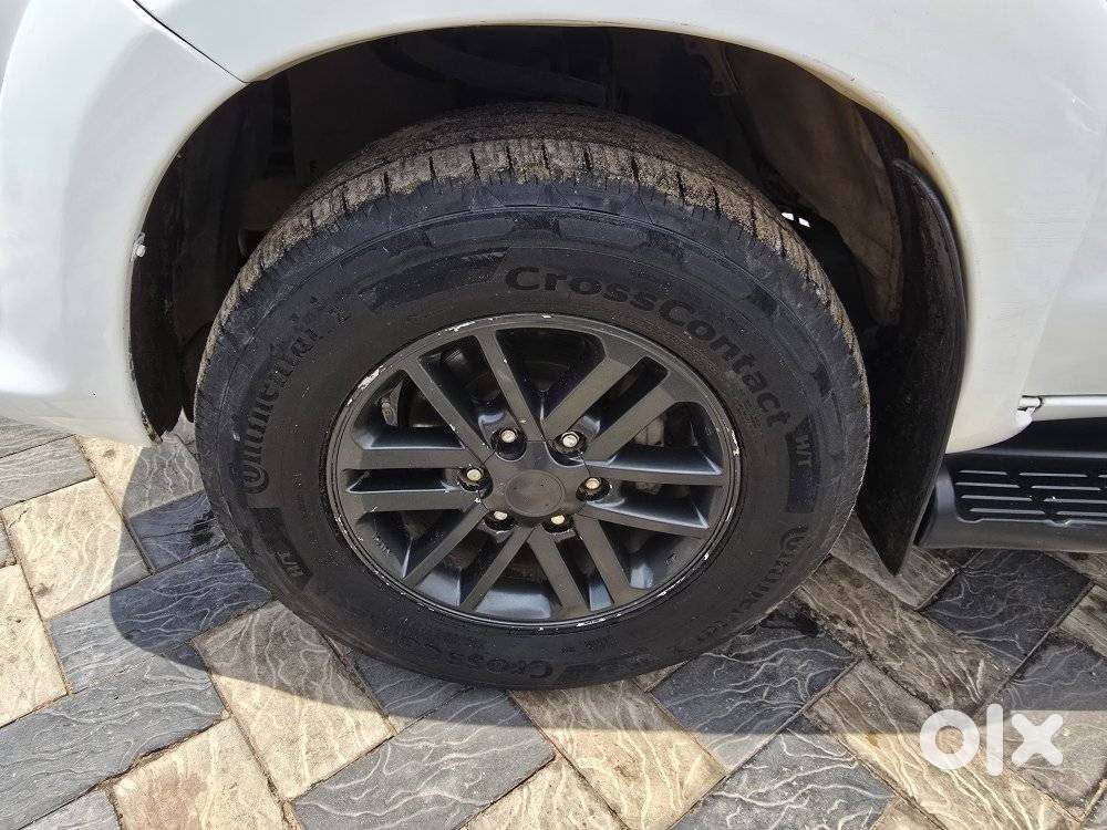 Toyota Fortuner 4x2 Mt 2.8 Diesel, 2015, Diesel