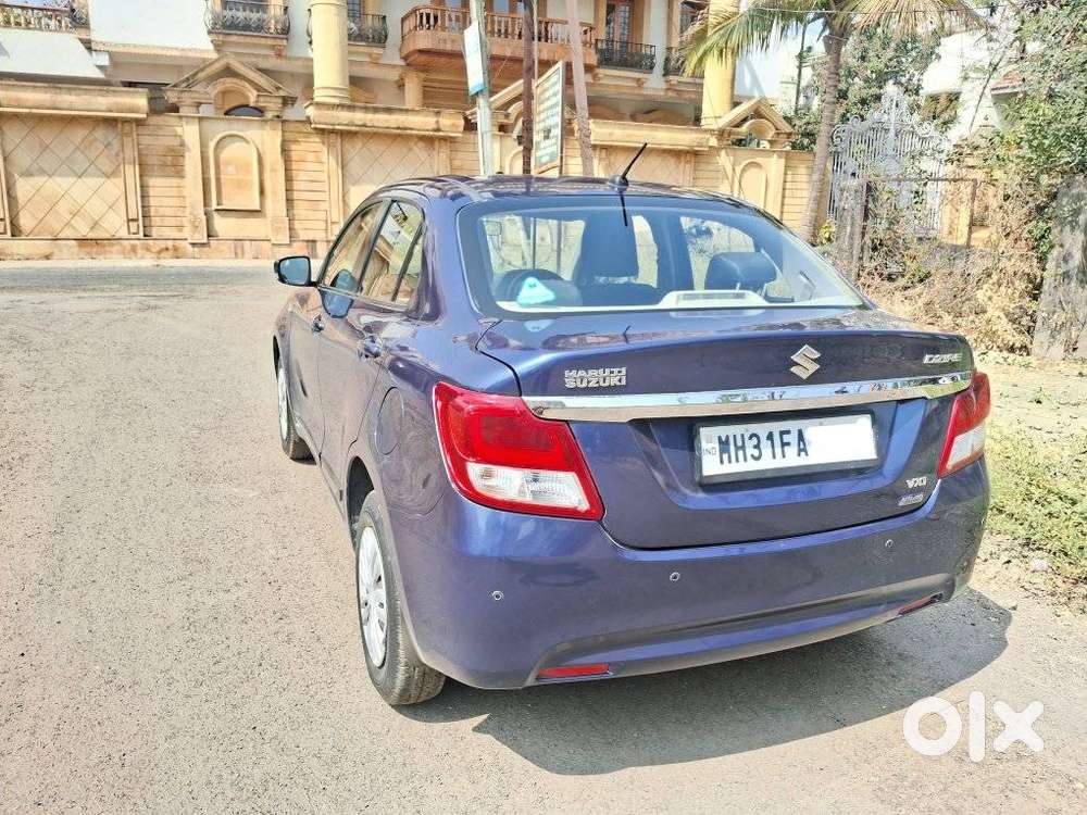 Maruti Suzuki Swift Dzire Vxi(o) At, 2017