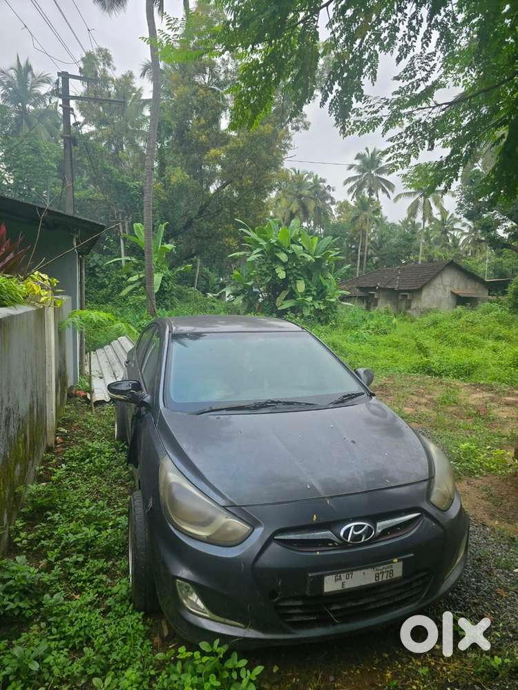 Hyundai Fluidic Verna 2011