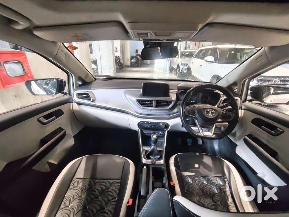 Tata Altroz 1.2 Xz Plus I-turbo, 2024, Petrol