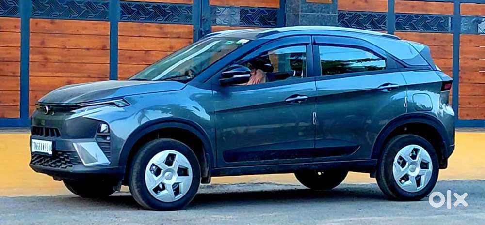 Tata Nexon Pure 1.2 S Revotron Petrol 6 Mt, 2026, Petrol