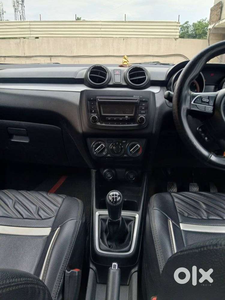 Maruti Suzuki Swift Vxi Optional, 2020, Petrol