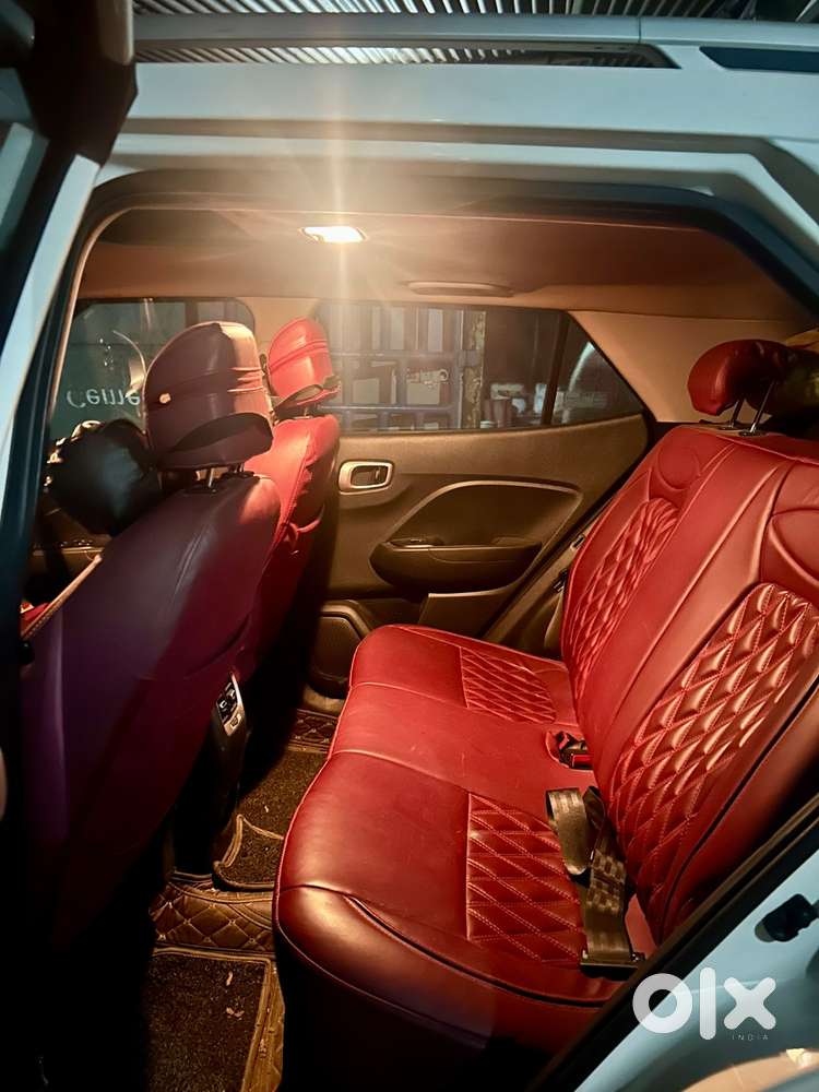 Hyundai Venue 2019 Petrol Well Maintained