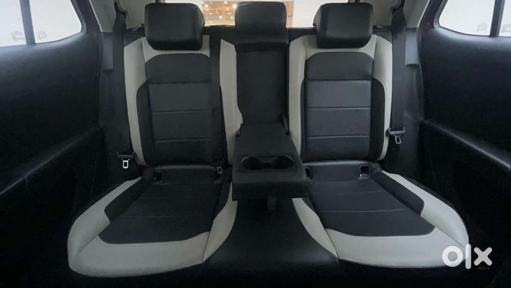 Volkswagen Taigun Topline 1.0 Tsi At (electric Seats), 2022, Petrol