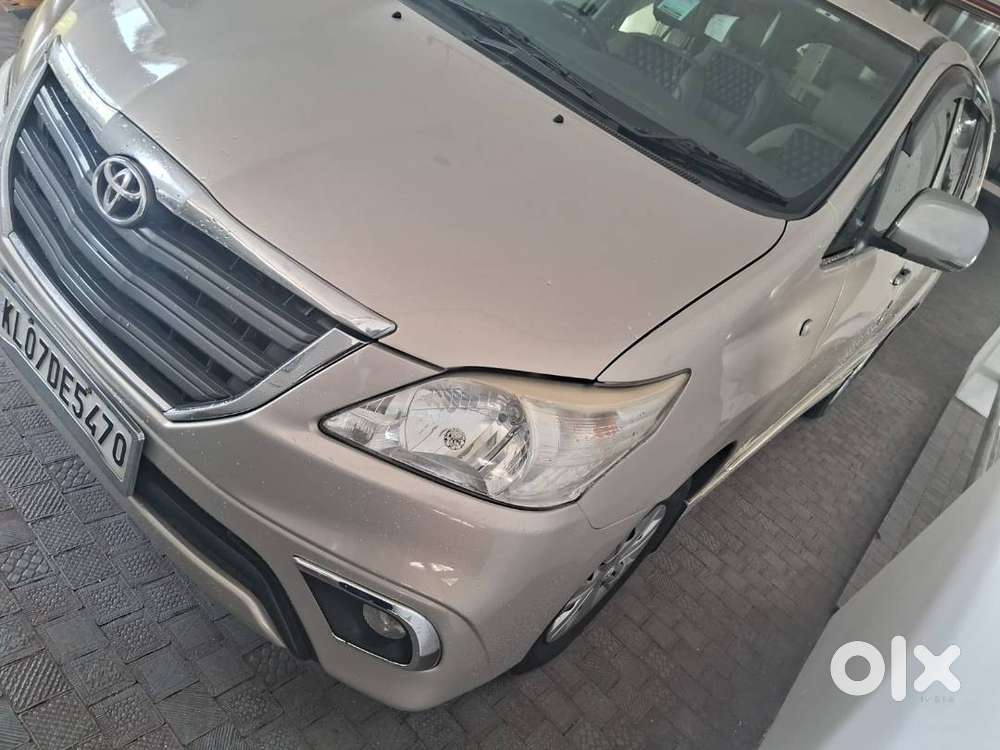 Toyota Innova 2014 G4 7 Seater