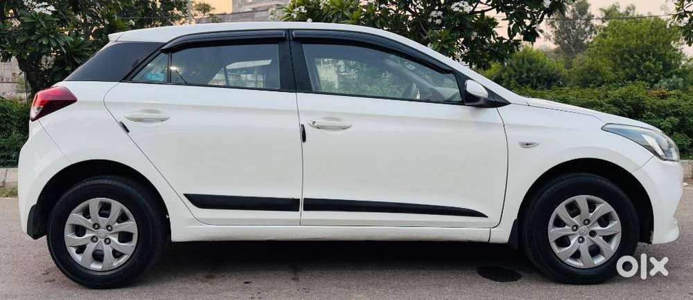 Hyundai I20 1.4 Magna Executive, 2017, Diesel