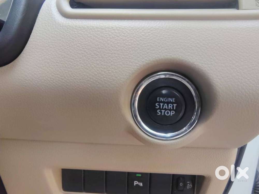 Maruti Suzuki Swift Dzire Zxi+ Amt, 2018, Petrol