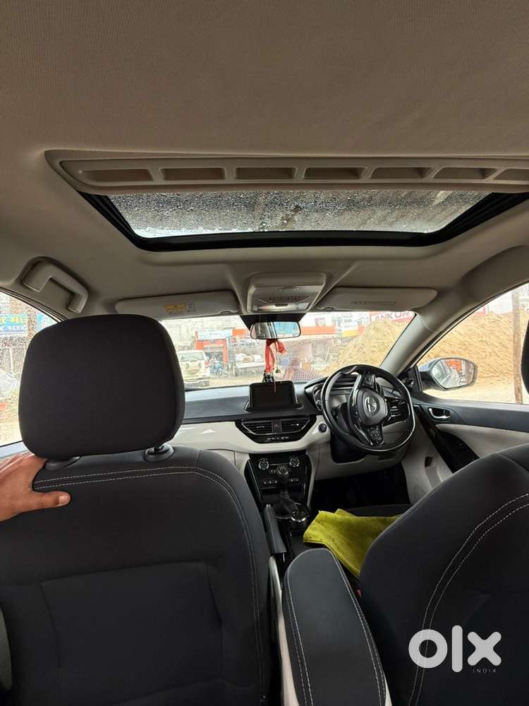 Top Model Tata Nexon For Sale