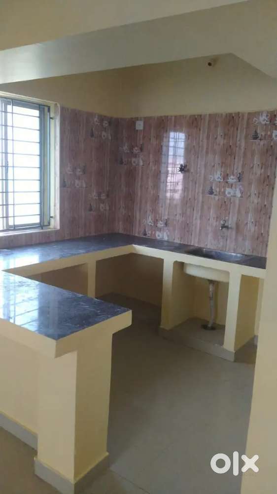 1BHK house for rent near Nemilichery railway station and ORR For Rent