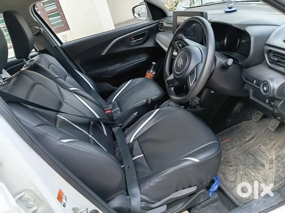 Swift Maruti Suzuki 2024 Variant Zxi