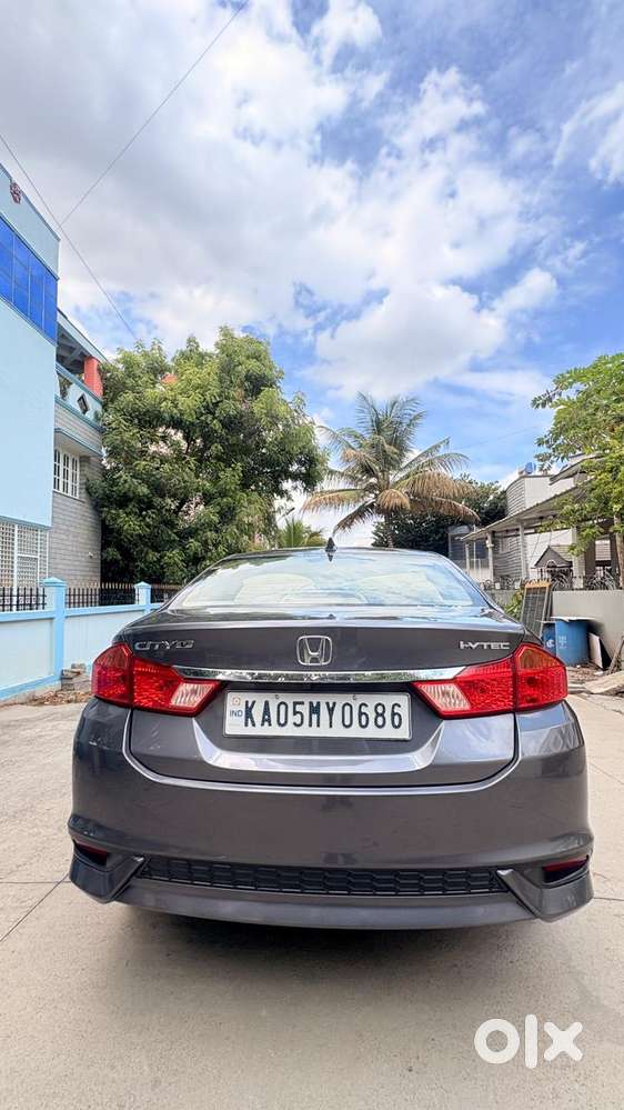 Honda City 1.5 V 5th Gen I-vtec Mt, 2018, Petrol