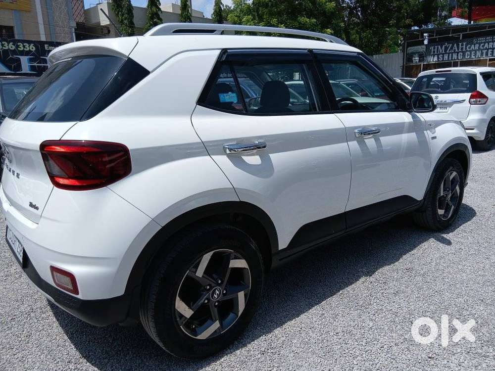 Hyundai Venue 1.0 S Turbo Imt, 2021, Petrol
