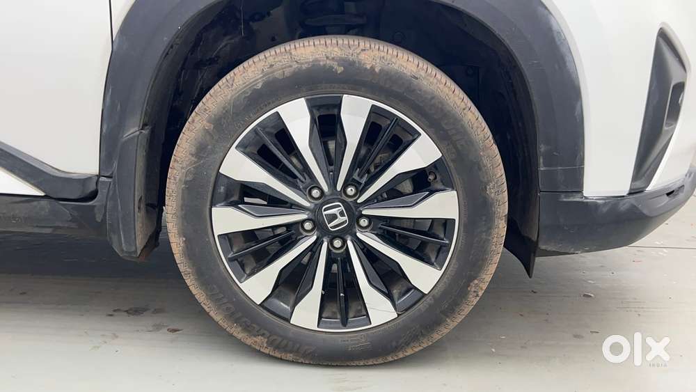 Honda Elevate Zx Mt, 2024, Petrol