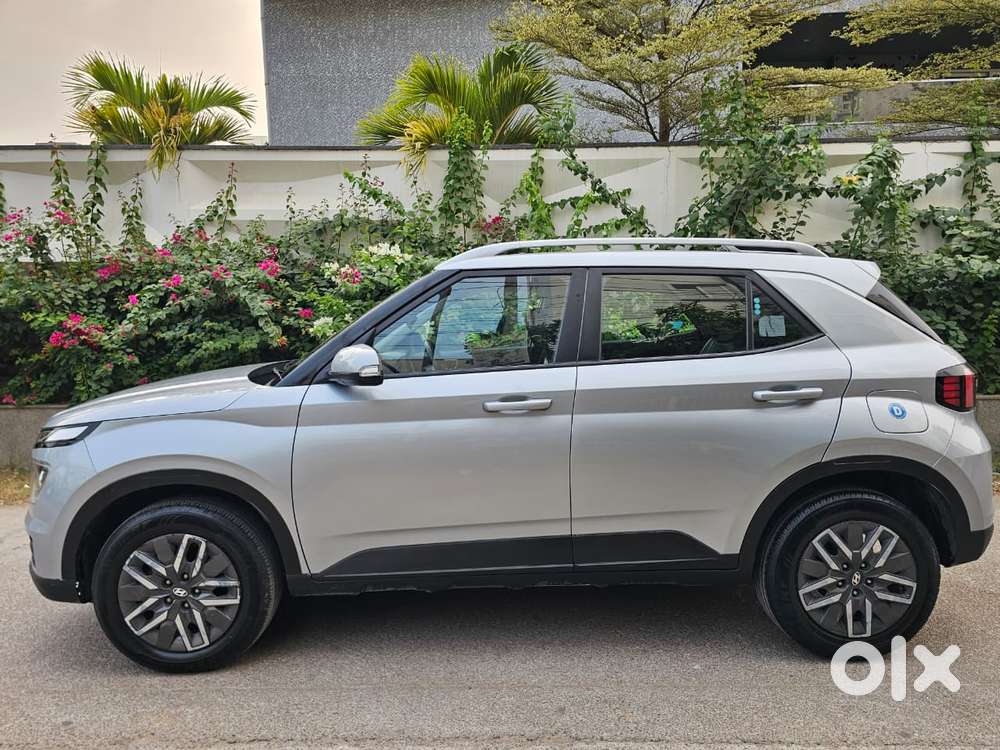 Hyundai Venue 1.2 S Plus, 2022, Diesel