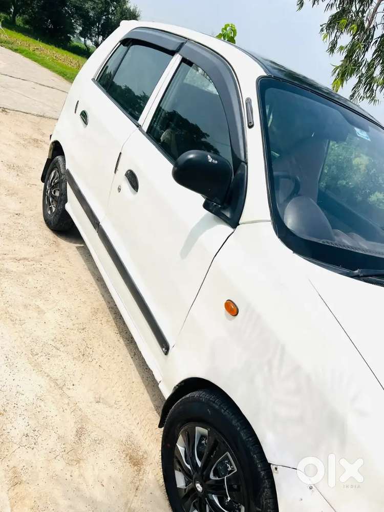 Hyundai Santro Xing 2013 Model