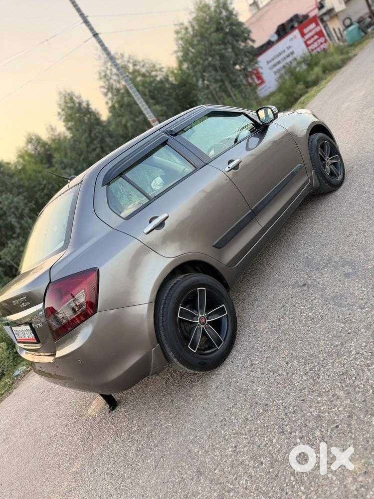 Maruti Suzuki Swift Dzire 1.2 Vxi, 2016, Petrol