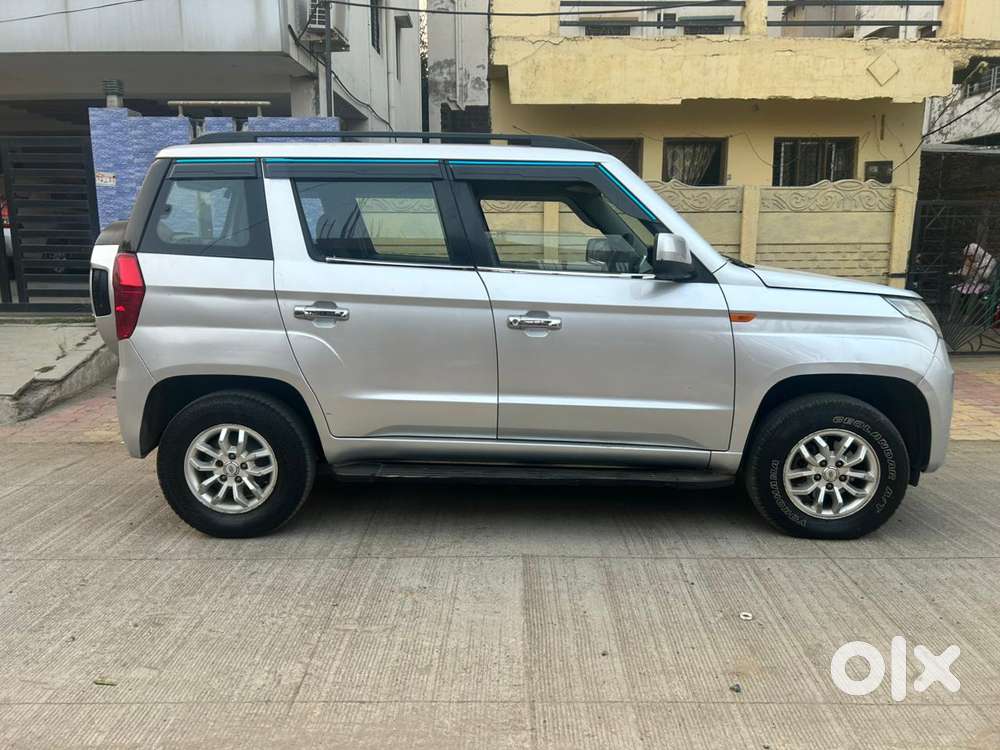 Mahindra Tuv 300 T8, 2017, Diesel
