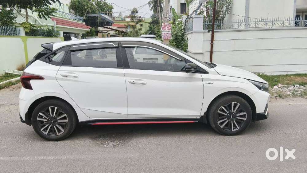 Hyundai I20 Asta (o) 1.2 Ivt, 2023