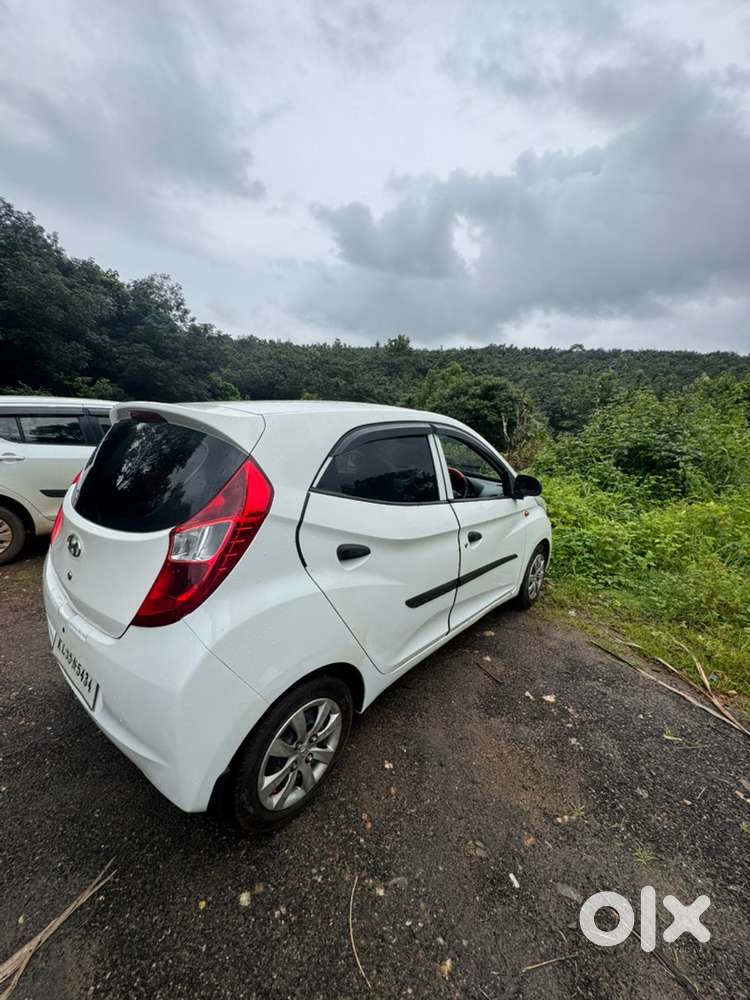 2013 Hyundai Eon Magna + Petrol Manual