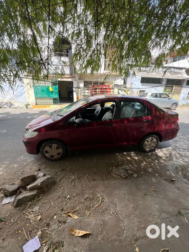 Honda City Zx Petrol 2005