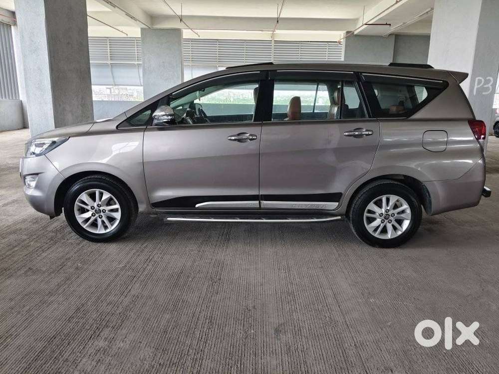 Toyota Innova Crysta 2.4 V 8 Str, 2018, Diesel
