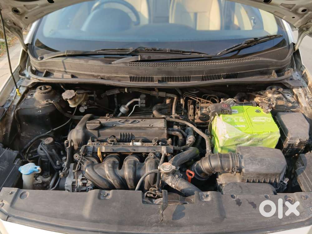 Hyundai Verna 1.6 Sx Vtvt At, 2014, Petrol