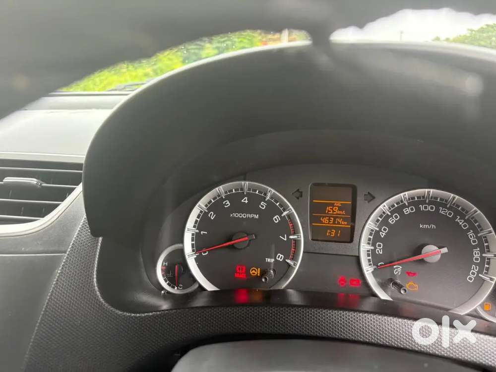 Maruti Suzuki Swift Vxi 2012