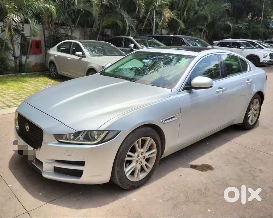 Jaguar Xe Prestige, 2017, Petrol