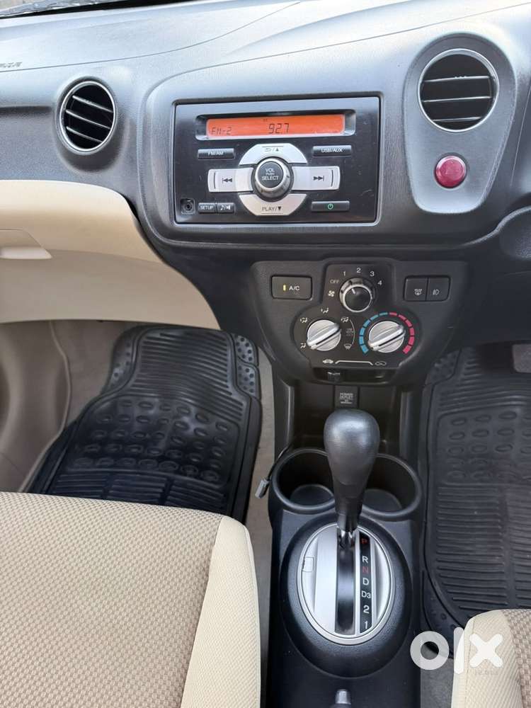 Honda Brio Vx At, 2016, Petrol