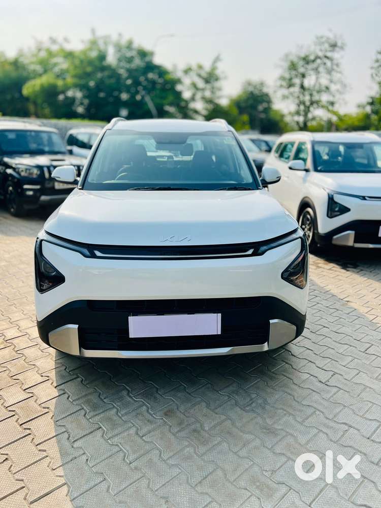 Kia Carens Clavis G1.5 Turbo Dct Htx Plus 7-seater, 2025, Diesel