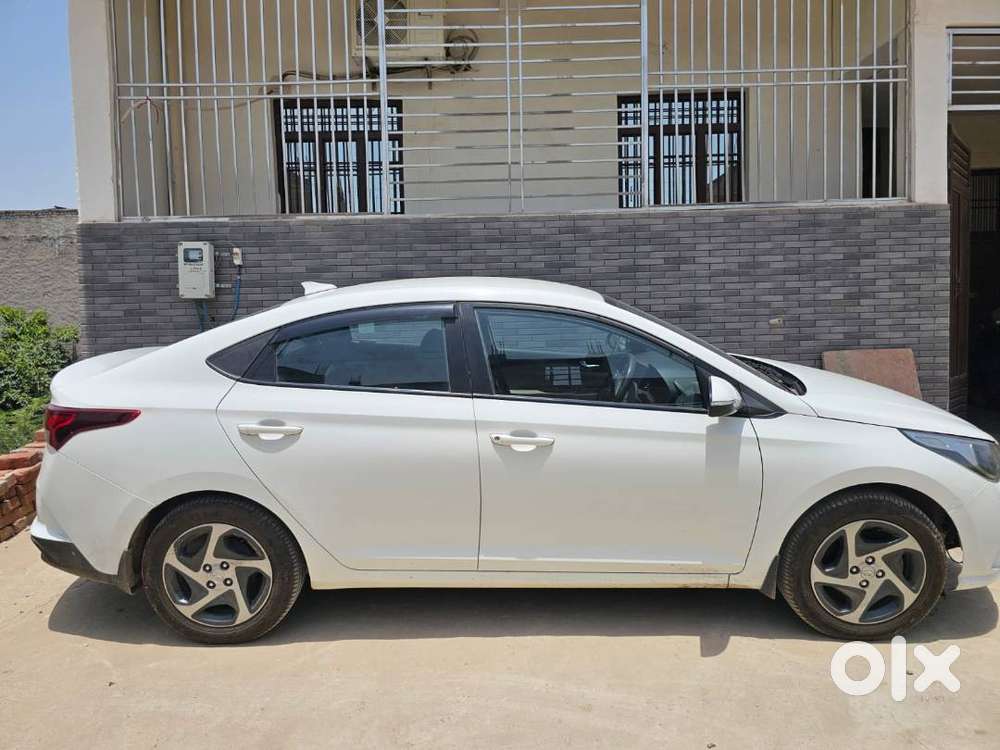 Hyundai New Verna 2023 Diesel Under Warranty