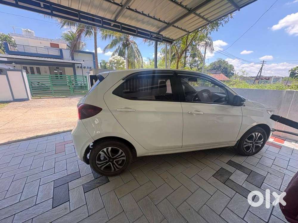 Urgent Sales Tata Tiago 2024 Rhythm
