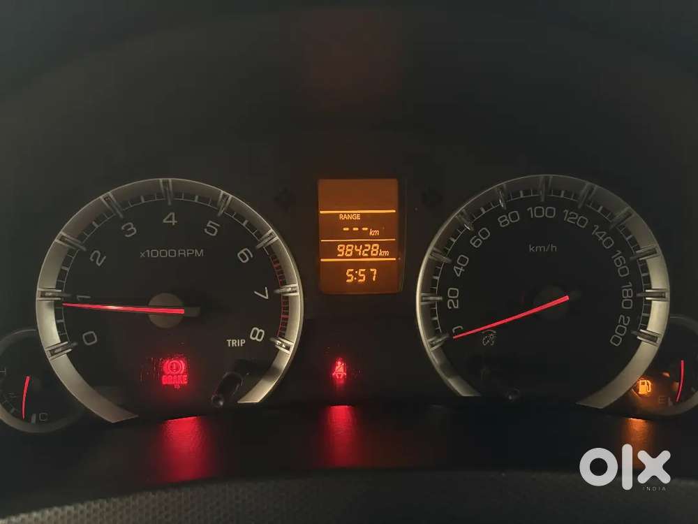 Swift Vxi 2014  Genuine Miles  Excellent Body Condition