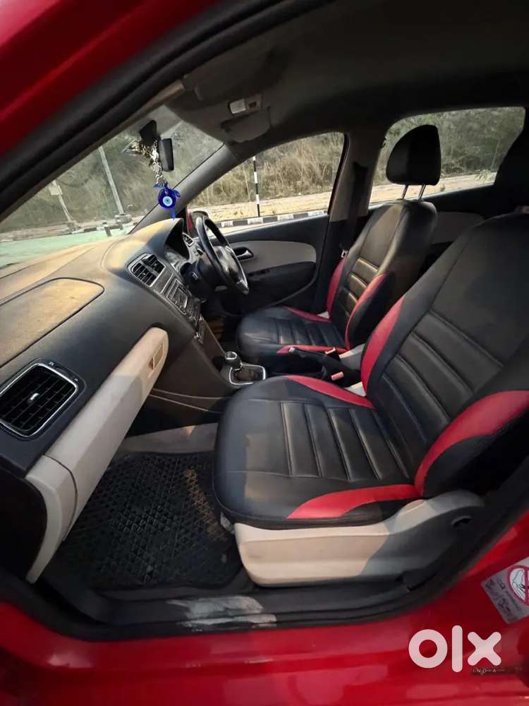 Volkswagen Polo 2014 Petrol 70000 Km Driven