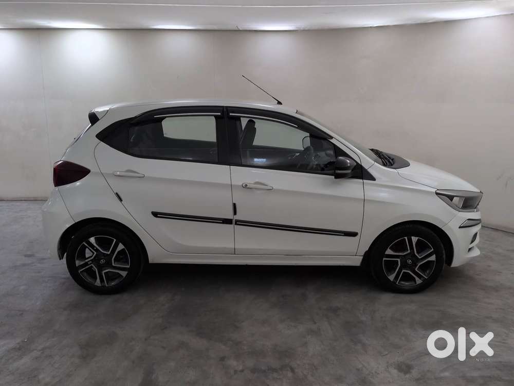 Tata Tiago Xza Plus, 2020, Petrol