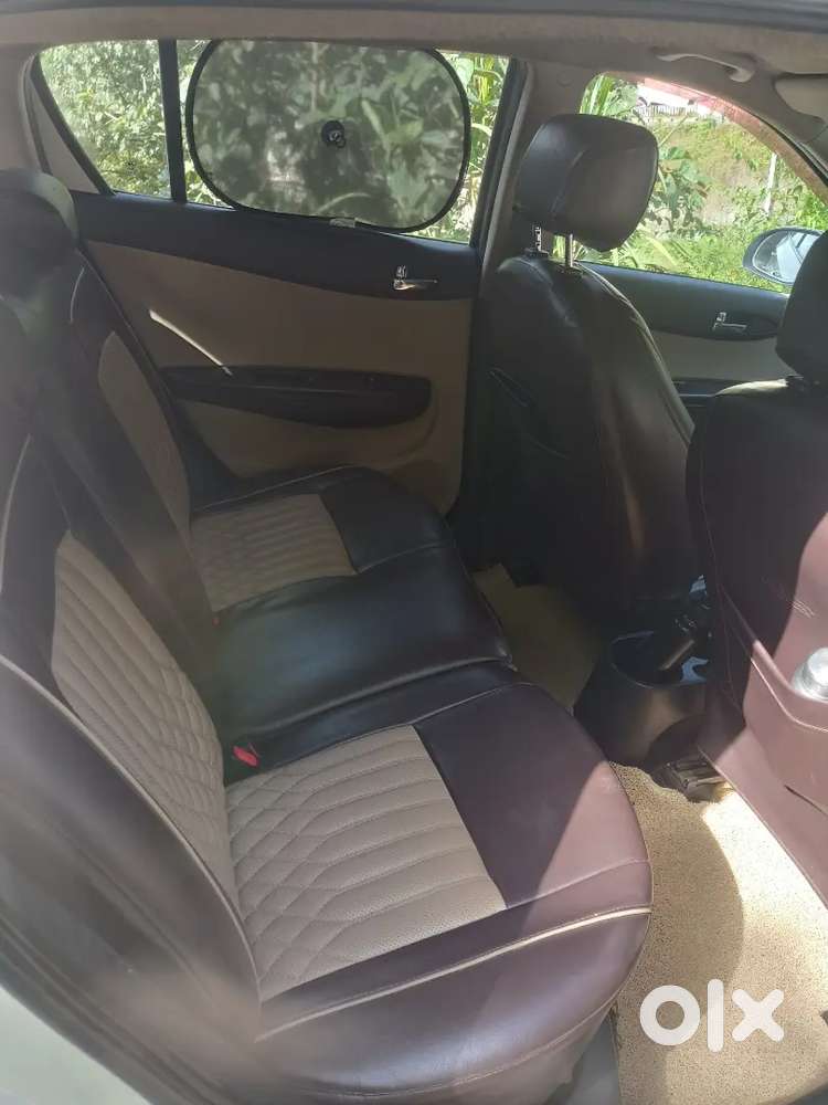 Hyundai I20 Sportz 2014 -2013 Last December Registration