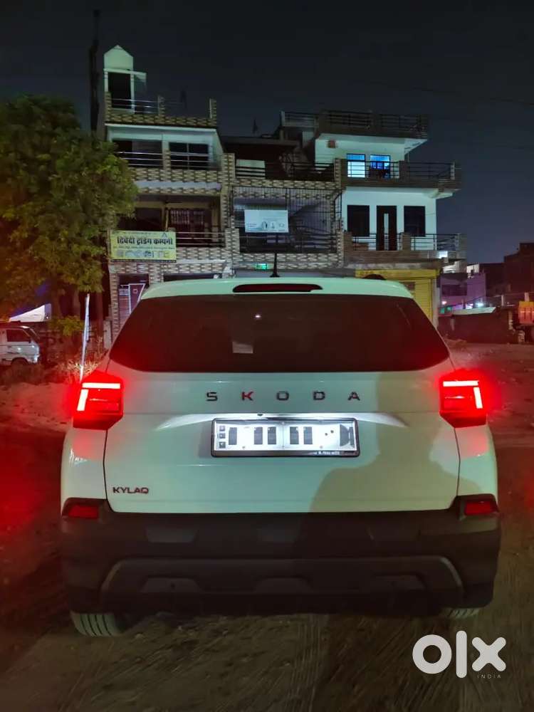 Skoda Kylaq 2025 Petrol 14500 Km Driven