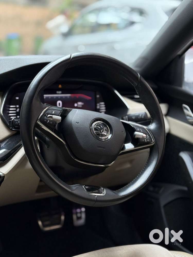 Skoda Octavia 2.0 L K Tsi At, 2021, Petrol