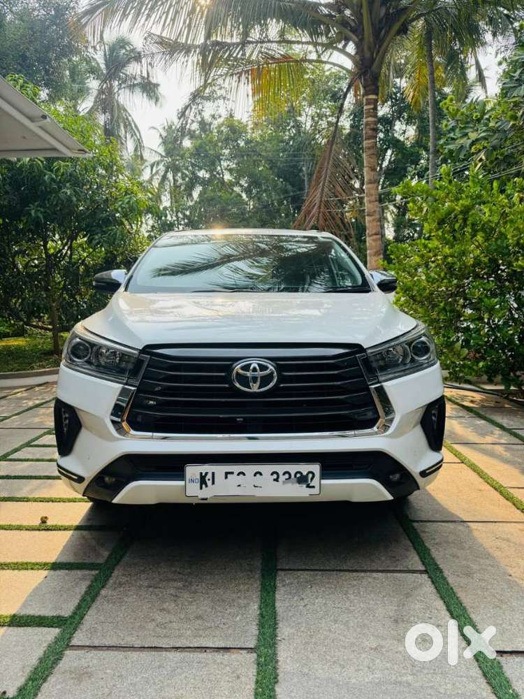 Toyota Innova Crysta 2.4 Z 7 Str, 2022, Diesel