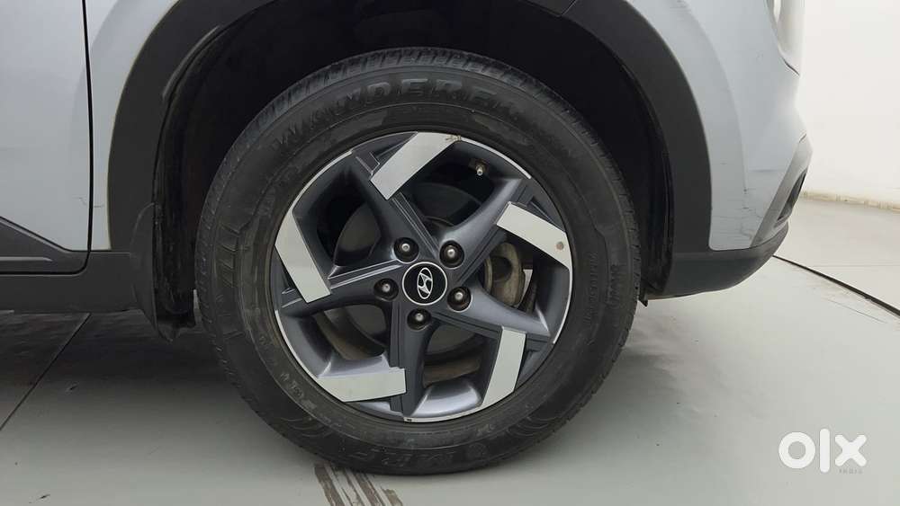 Hyundai Venue 1.0 Sx (o) Turbo Imt, 2022, Petrol