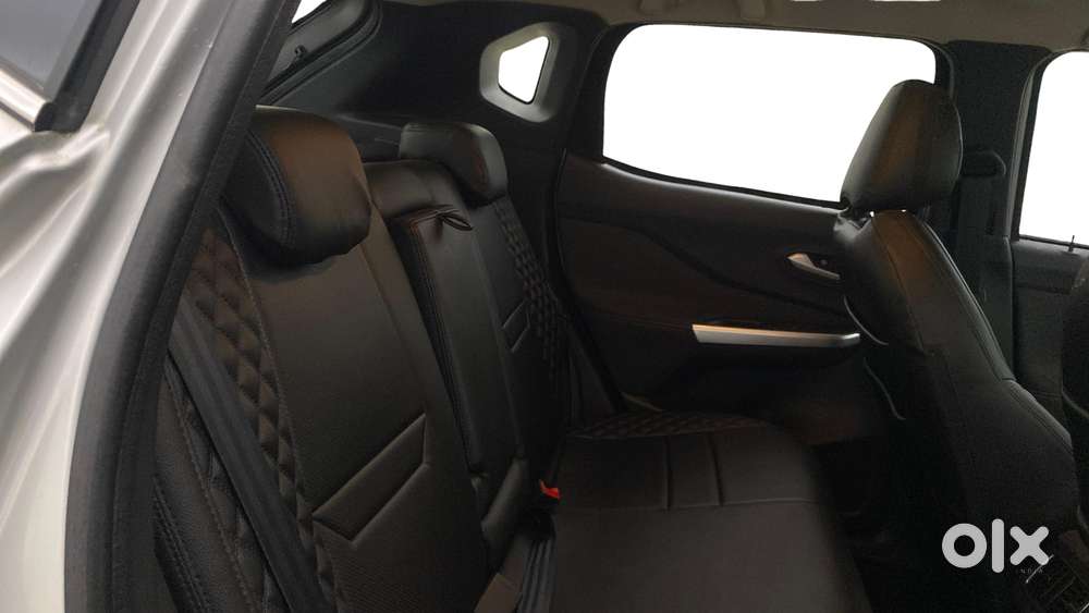 Nissan Magnite 1.0 Xv Premium Turbo Cvt, 2023, Petrol