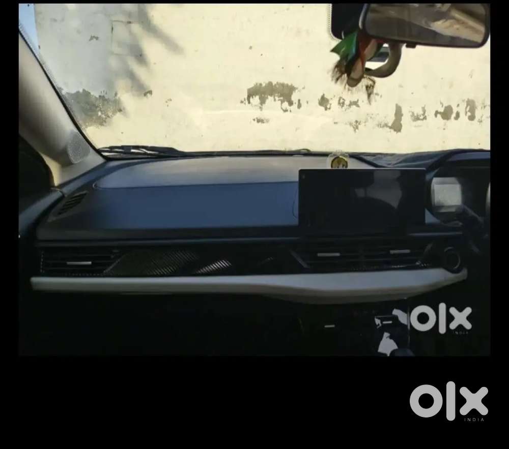 Tata Curvv Creative S Painaromic Sunroof  2nd Owner  9000 Running